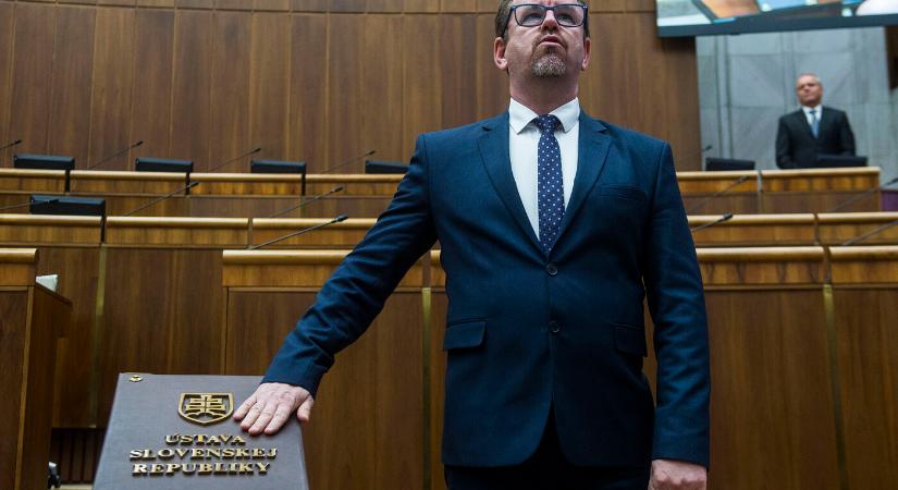 Lemond parlamenti mandátumáról a KDH képviselője, Martin Šmilňák