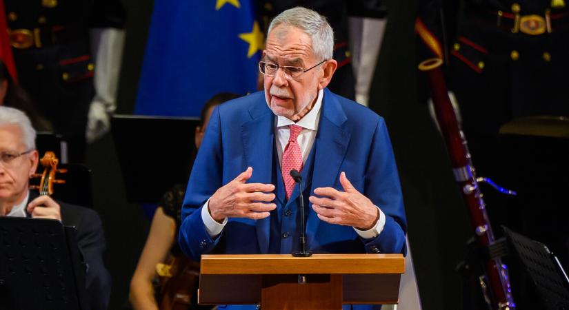 Osztrák államfő: új világrend valóságába csöppentünk