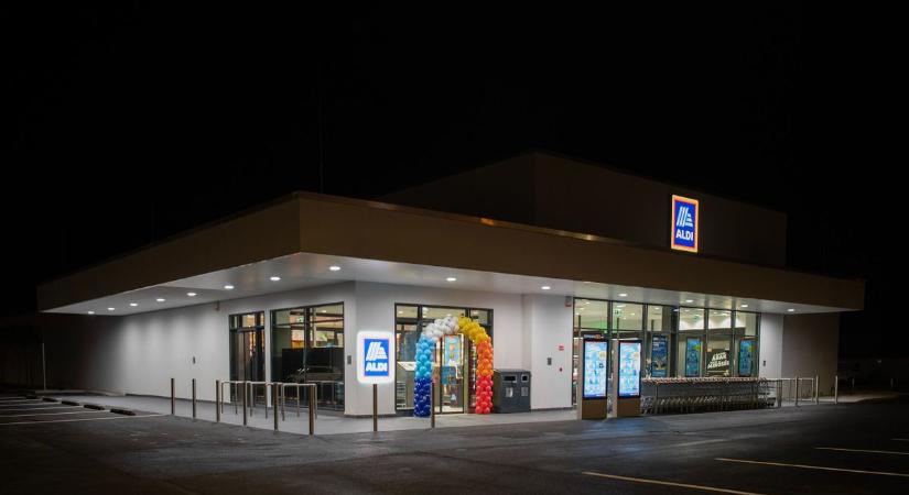 Kiderült, mennyit lehet keresni ennél az áruházláncnál!