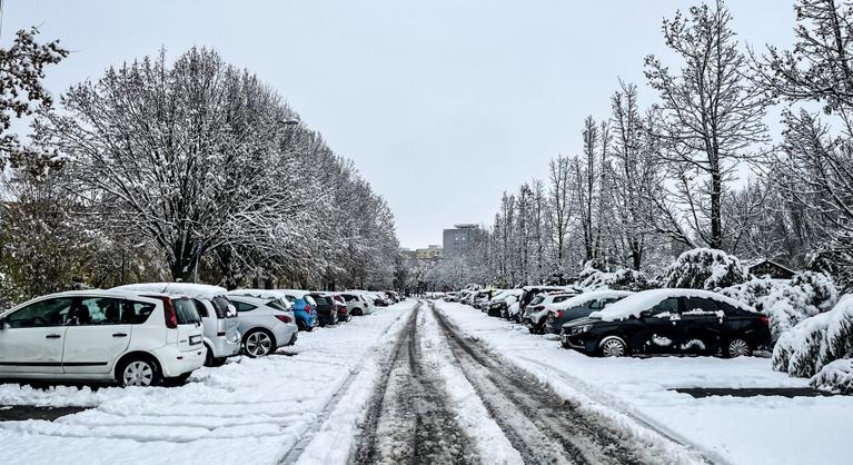 Pintér Sándor vezetésével Operatív Törzset állítanak fel a rendkívüli hóhelyzet miatt
