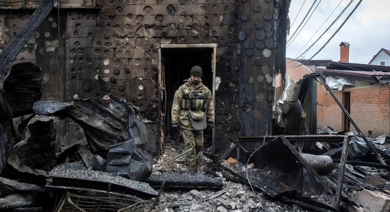 Hiába a hatalmas veszteségek, az új orosz taktika kifizetődőnek tűnik a fronton