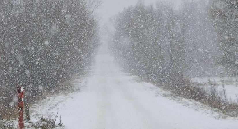 Sokfelé kiadós havazás!