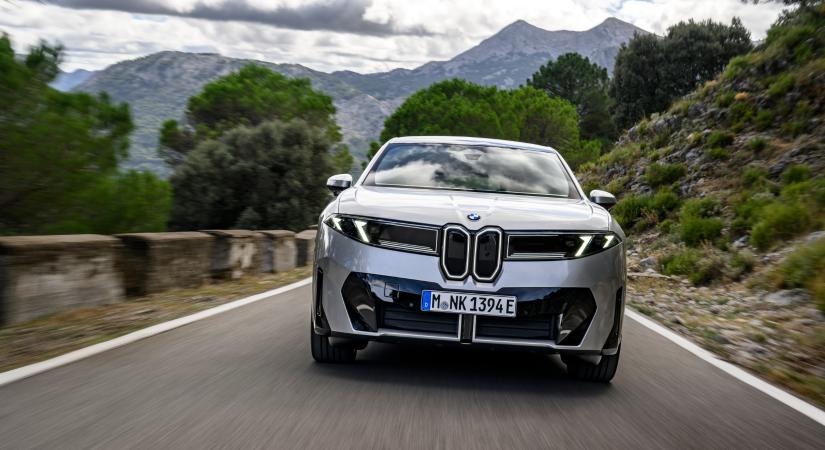 Az új korszak kezdete a BMW-nél: iX3 Neue Klasse