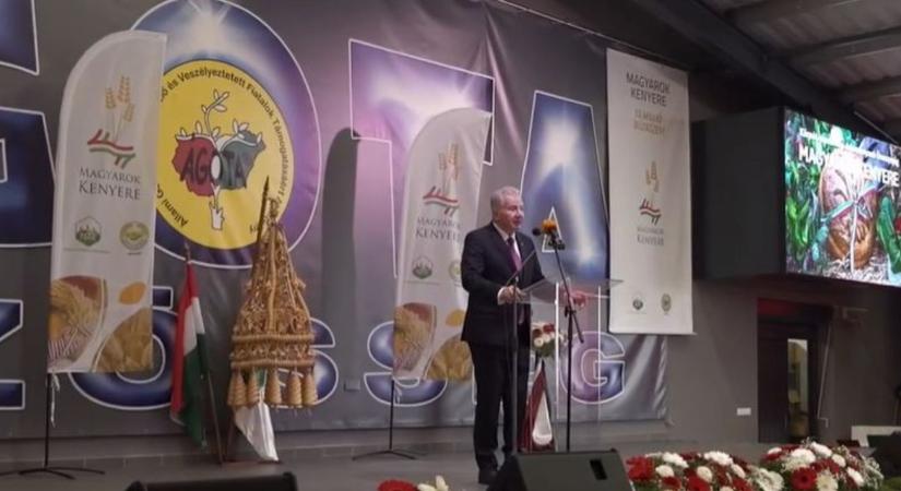 Kárpát-medencei Adományozó Ünnepség – A Magyarok Kenyere program ünnepe ÁGOTA falván  VIDEÓ