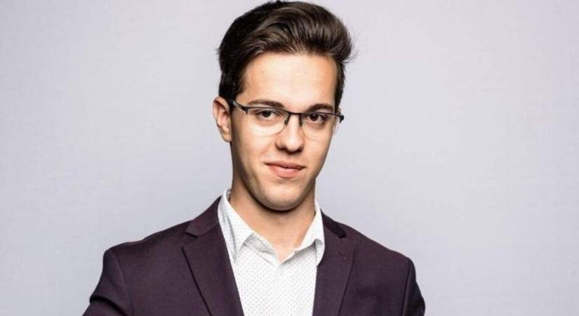 Kohán Mátyás infantilis módon tobzódik, hogy vesszenek a venezuelai kommunisták