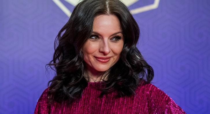 Zséda először posztolt közös fotót fiával és vőlegényével