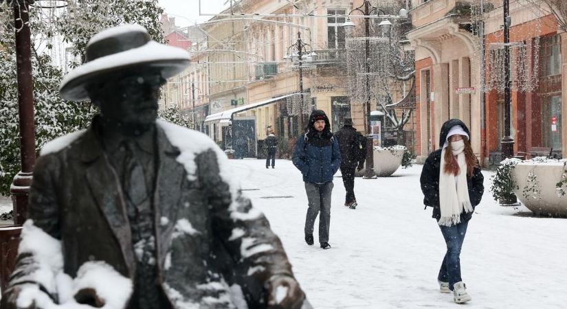 Brutális éjszaka vár ránk, már a gépek is az utakon vannak – Ilyen idő érkezik!