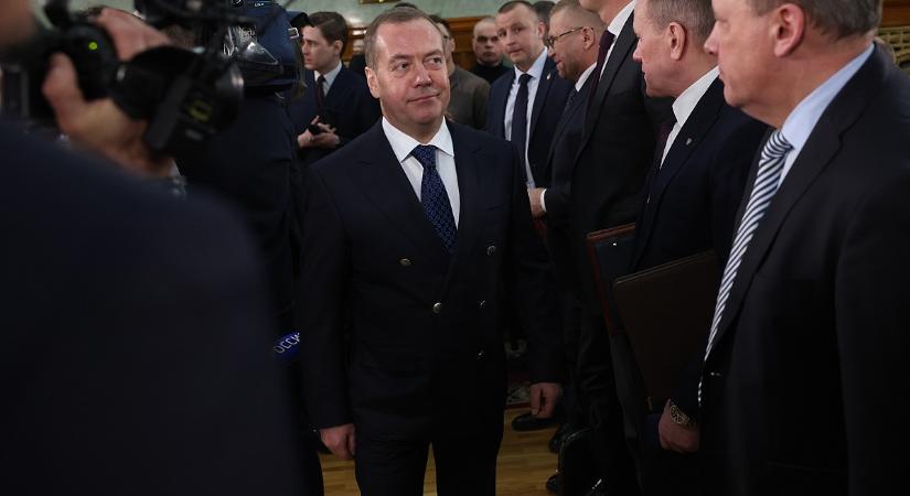 Medvegyev nem zárja ki, hogy a „neonáci” német kancellárt is elrabolják – Berlin keményen visszaszólt Moszkvának