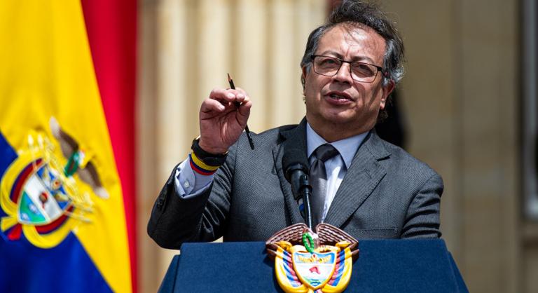 Felkészült Kolumbia, az elnök fegyvert ragad, ha Donald Trump megtámadja az országot