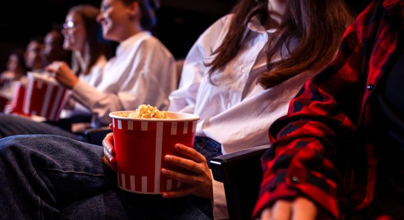 A moziknak nagyon fog fájni, ha a Netflix ráteszi a kezét a Warnerre – a streamingóriás nem fogja betartani, amit ígért