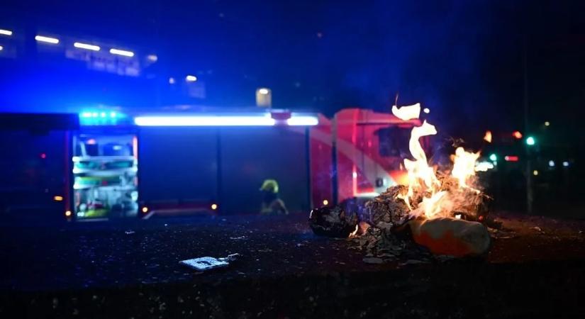 Így ünnepeltek a migránsok Európában: erőszak, tűzesetek, halál