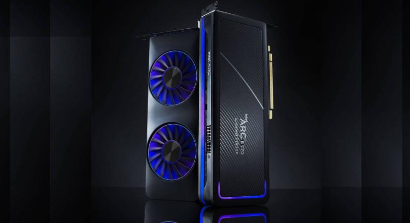 Intel Arc B770: lassacskán érkezik a Big Battlemage videókártya?