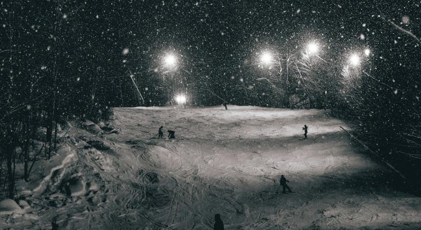 Az évszázad havazásának nevezték – 1987-ben tényleg megállította az életet Magyarországon tél tábornok