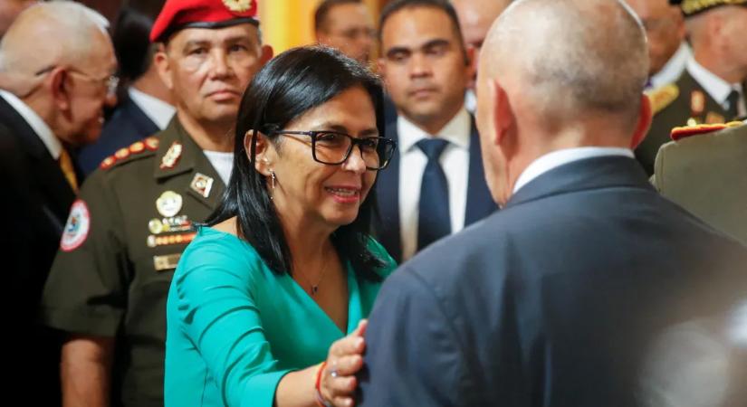 Letette az elnöki esküt Maduro utódja Venezuelában