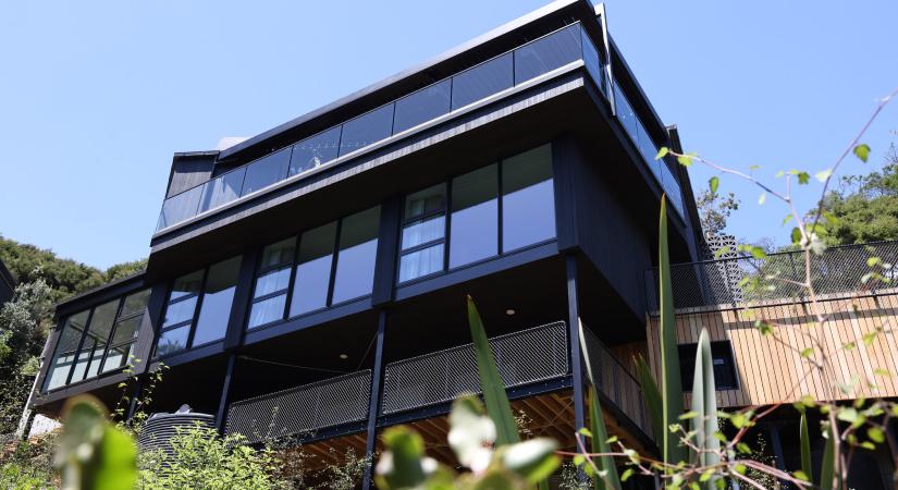 Építkezésre hív a Spektrum Home