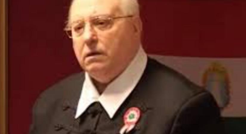 Meghalt Drábik János