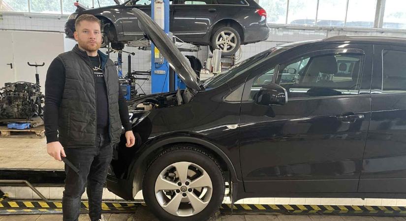 Hogyan óvja autóját a hidegtől és a károktól? A szakértő elmondja!