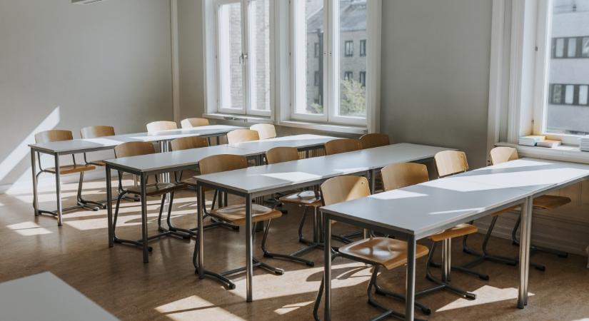 Mikor lesz tanítási szünet a második félévben?