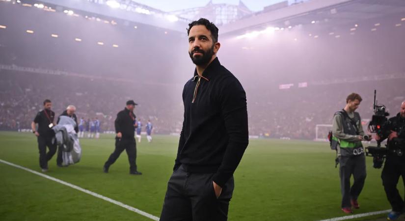 Kisebb vagyont kap a Manchester Unitedtől a kirúgott kudarcedző