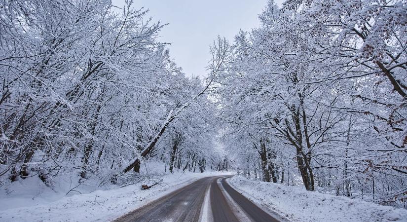 Lázár János: a vonatforgalomban nincs jelentős fennakadás