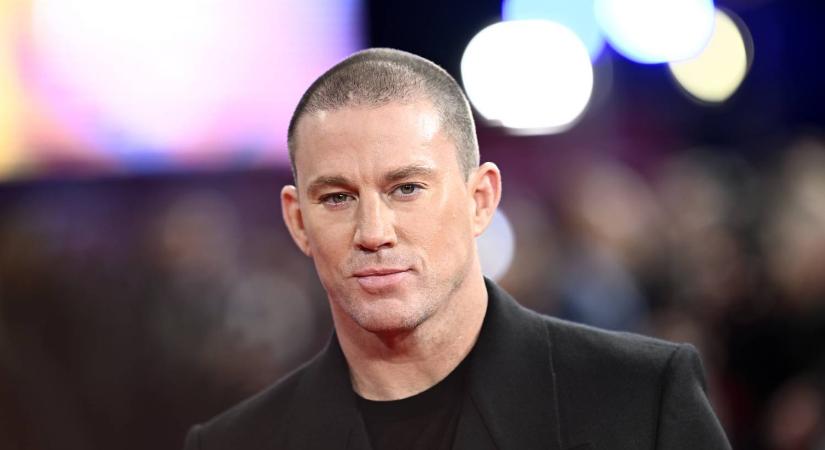 Forró csókok: Channing Tatum Costa Ricában romantikázik 19 évvel fiatalabb szerelmével