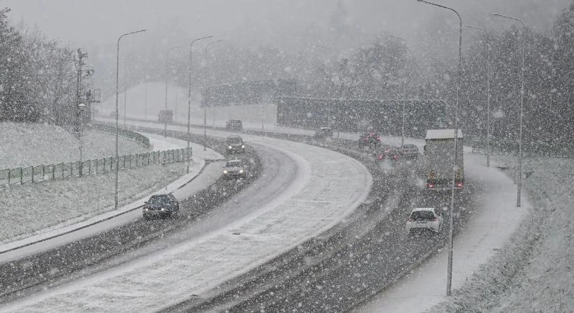 Most érkezett: 11 vármegyére adtak ki citromsárga riasztás, itt kell több mint 20 centi hóra számítani