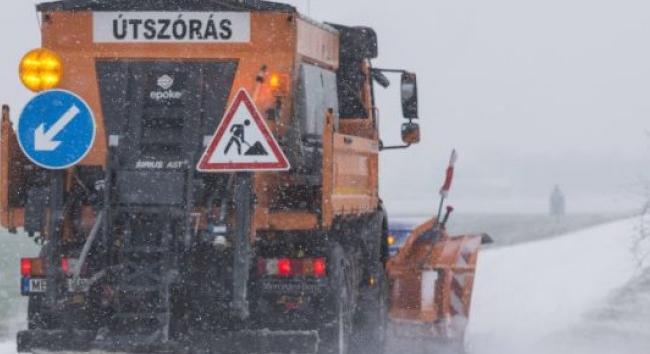 A télies útviszonyok miatt késhetnek a buszok