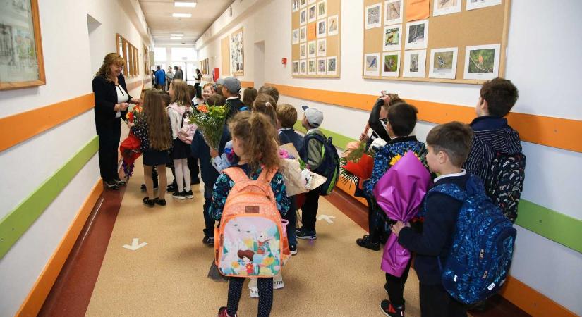 Csökkent a születések száma, nőtt az elhalálozásoké Csíkszeredában