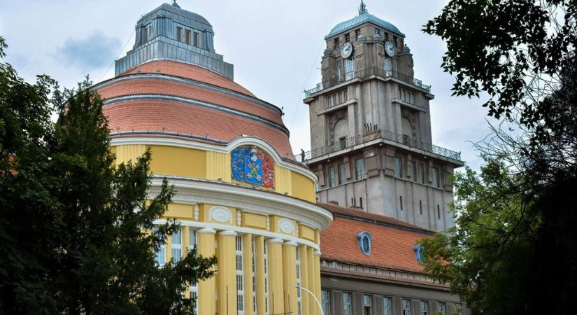 Az épített örökség megóvására fordítják Zentán a VMSZ elnökének közbenjárására kapott 50 millió dinárt