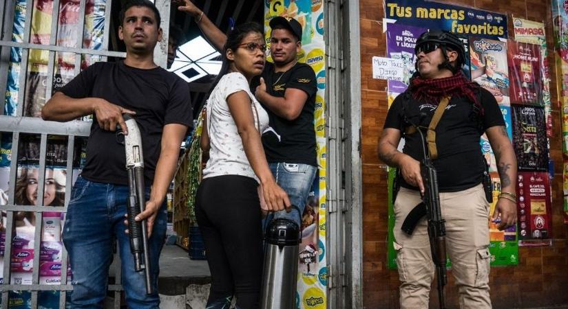 Hiába a hatalmas olajtartalék, romokban Venezuela gazdasága, nyomorban él az ország fele