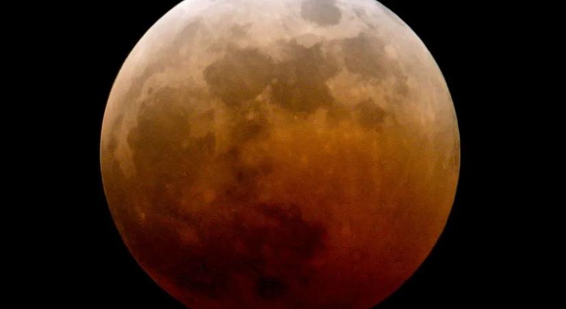 13 telihold várja a csillaglesőket 2026-ban