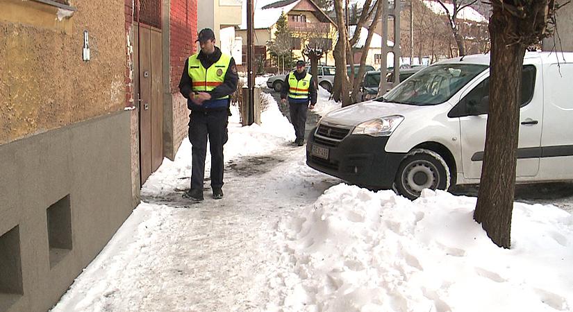 Fizethet az a debreceni, akinek a jeges járdáján esik nagyot valaki