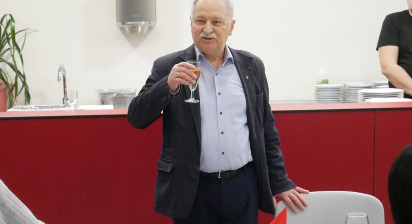 A város egyik legnagyobb egyesületét nem hívta meg a sárvári polgármester az év végi civil vacsorára