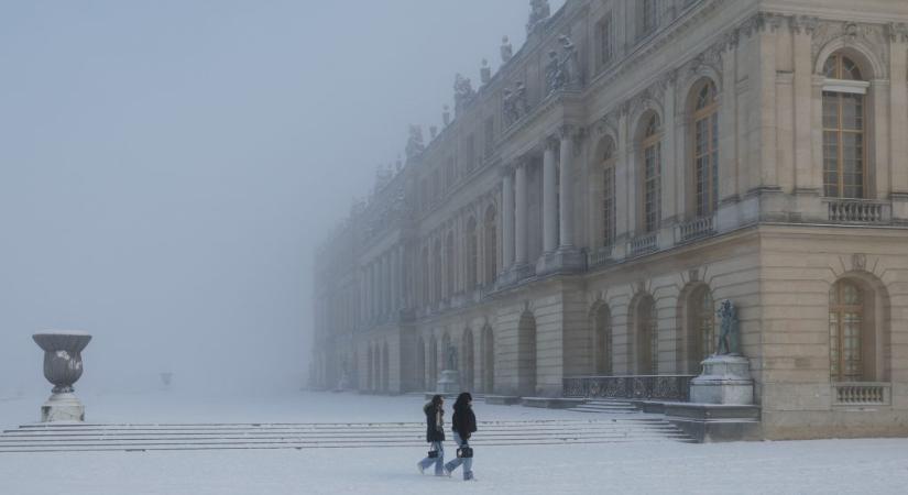 Már halálos áldozatai is vannak a téli időnek Franciaországban