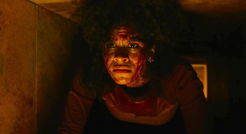 Vérrel lesz tele a takarítónő felmosóvödre ennek a brutális akciófilmnek az első előzetesében