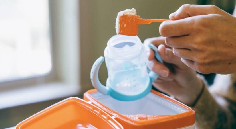 Ne adj a babádnak ebből a tápszerből! Baktérium miatt hívták vissza