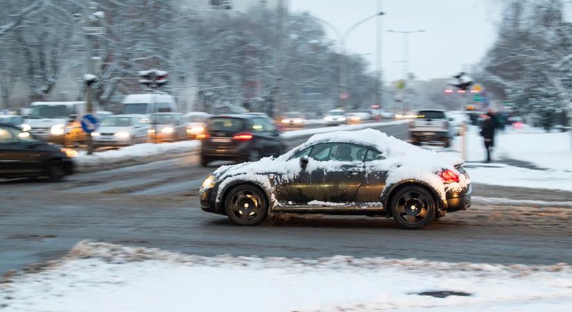 Friss térképen a havazás: Pécs környékén 30, a fővárosban 18 centi hó hullhat csütörtök estig
