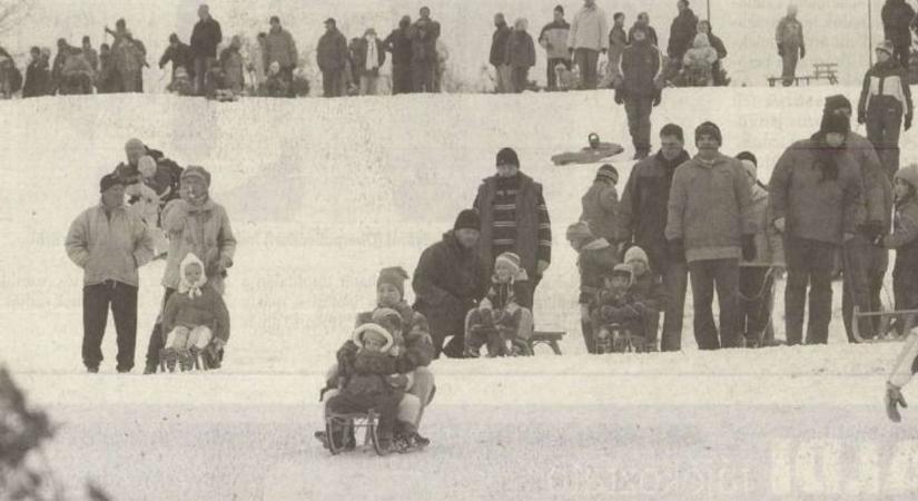 Amikor minden évben hóágyúval lőttek - Így szánkóztunk annak idején Szombathelyen