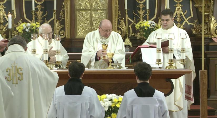Vízkereszt Debrecenben: misével és vízszenteléssel zárult a karácsoniy ünnepkör
