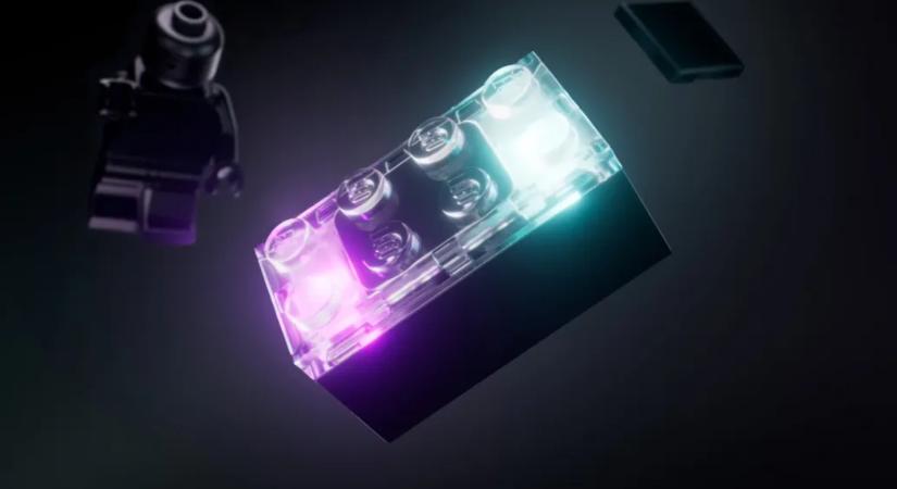 Mindig is arra vágyott, hogy a Star Wars-os legóűrhajója hangosan repüljön? Van egy jó hírünk!