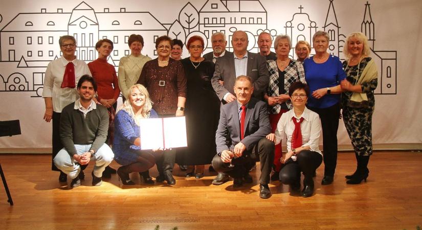 Hűség-napja Nagycenken: Átadták a település kitüntetéseit