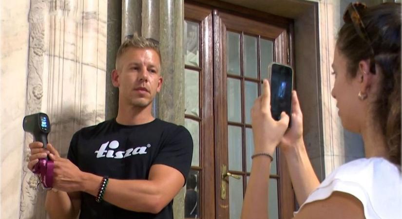 Magyar Péter a világ legnagyobb kamugépe