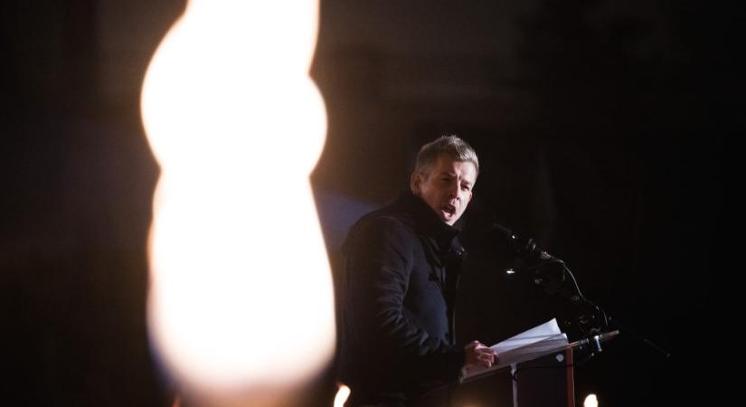 Magyar Péter nyílt levelet írt Robert Ficónak, kihagyta Orbán Viktor aláírásának a helyét