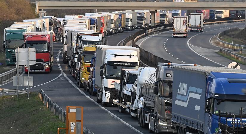 Ismét tárgyaltak a fuvarozók Lázár János tárcájával: itt vannak a fejlemények