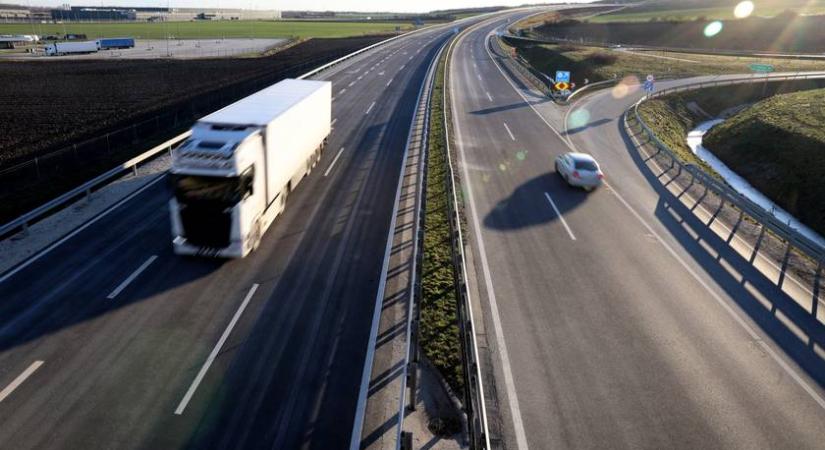 Rég várt könnyítést vezettek be az autópálya-matricák vásárlásánál: így is megveheted