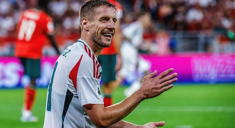 Egymásnak estek a görög fanatikusok Varga Barnabás átigazolása után