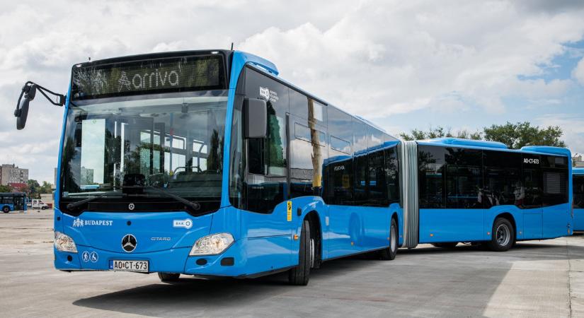 Tágasabb, nagyobb csuklós buszok érkeztek Budapestre