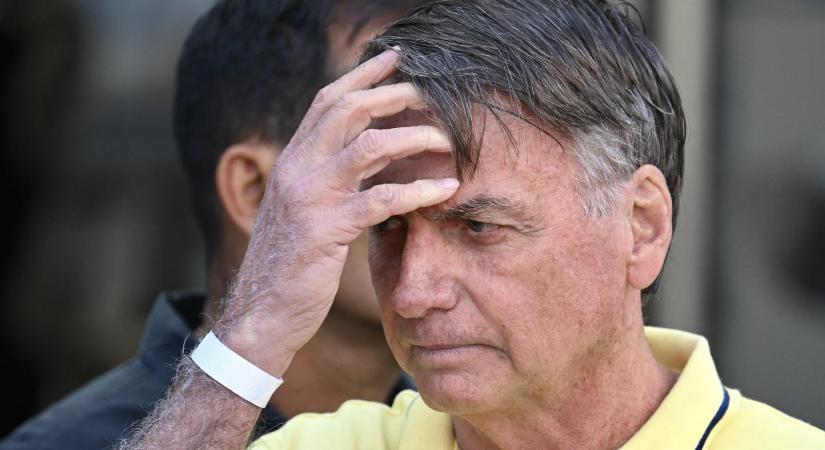 Ismét kórházba került Jair Bolsonaro volt brazil elnök