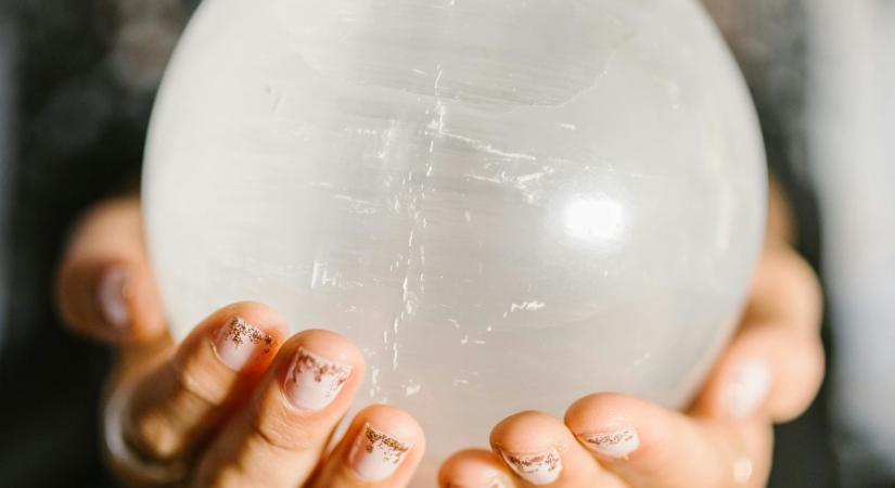 Újévi horoszkóp 2026: Amit a csillagjegyed üzen az egész évre