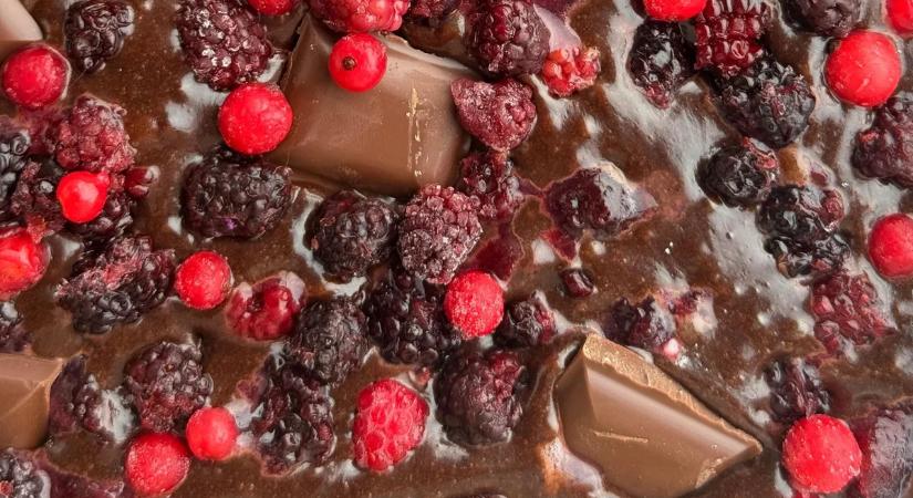 Taliummal mérgezett desszerttel ölt meg két tinédzserlányt egy féltékeny üzletasszony